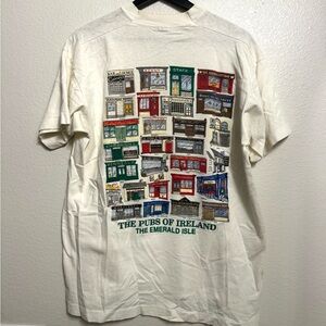 90s Pubs of Ireland White Emerald Isle Men’s Art Irish Tshirt L 22x28